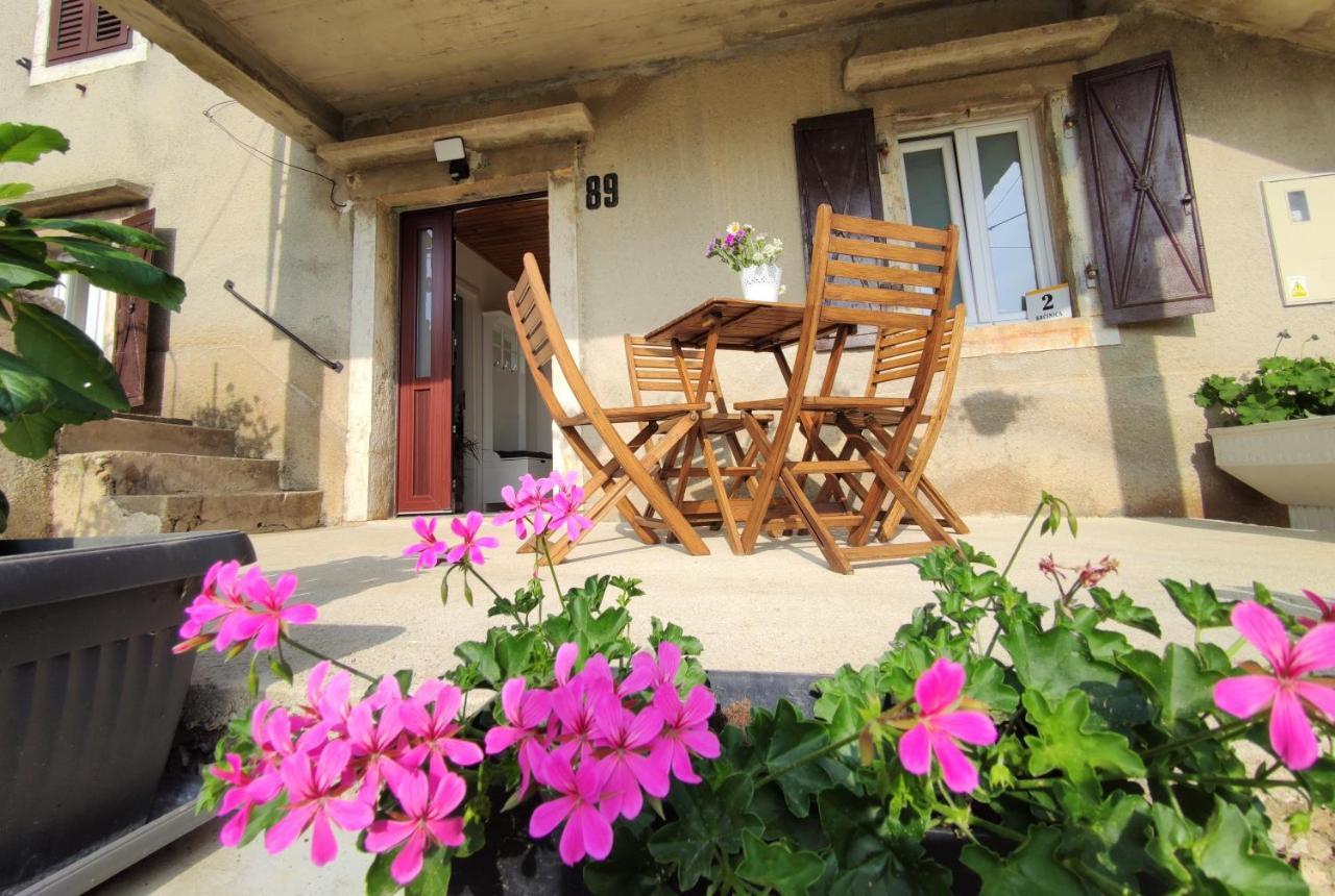 Apartman Josip Garica Zewnętrze zdjęcie