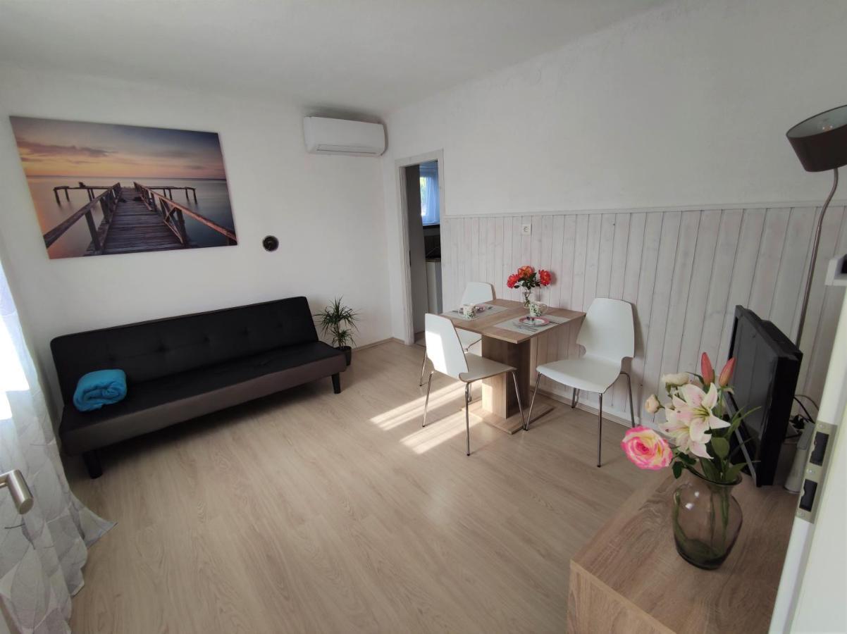 Apartman Josip Garica Zewnętrze zdjęcie