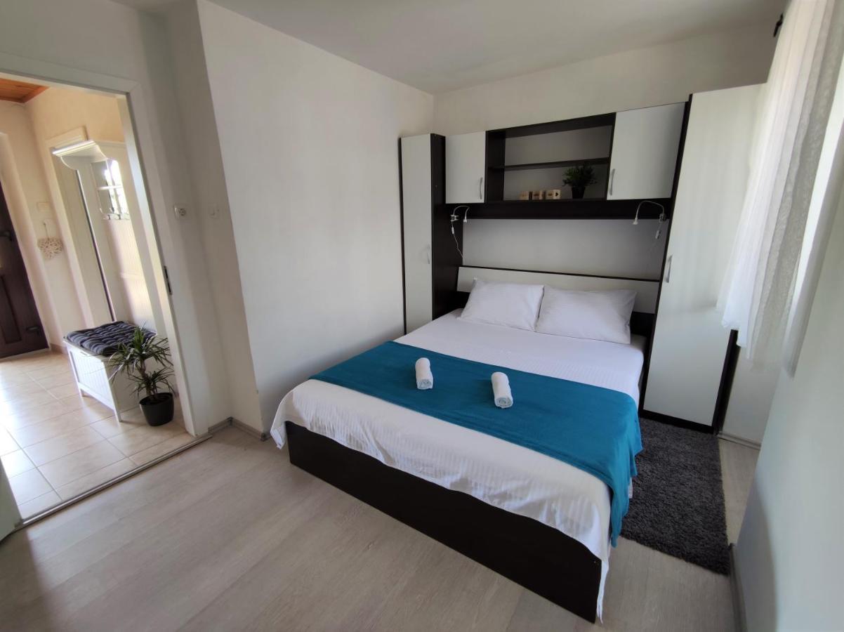 Apartman Josip Garica Zewnętrze zdjęcie